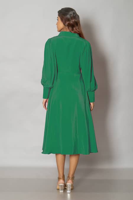 Vishwa By Pinki Sinha Solid Front Buttoned Midi Dress 