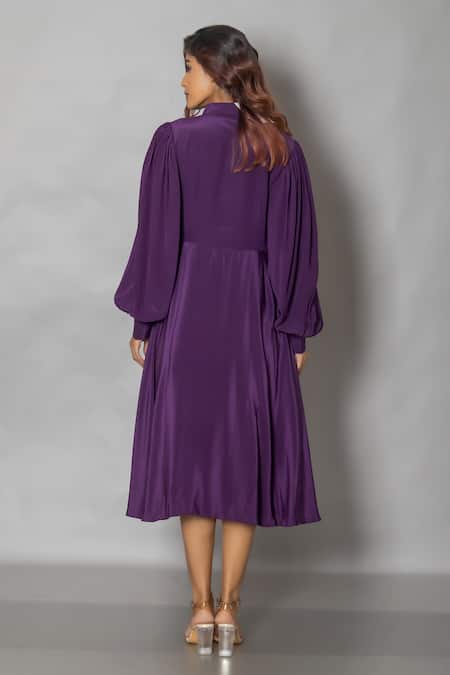 Vishwa By Pinki Sinha Front Buttoned Solid Midi Dress 