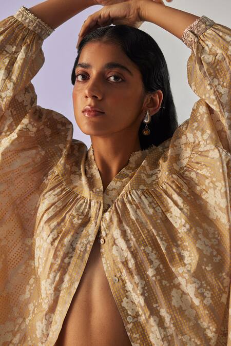 Shop Surbhi Gupta Grey Cotton, Silk Embroidery, Beads V-neck Daisy Bloom Print Shirt Trouser Set Online at Aza Fashions Shop_Surbhi Gupta_Grey Cotton, Silk Embroidery, Beads V-neck Daisy Bloom Print Shirt Trouser Set _Online_at_Aza_Fashions