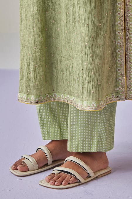 Buy Surbhi Gupta Green Crinkled Kurta With Pant Online at Aza Fashions Buy_Surbhi Gupta_Green Crinkled Kurta With Pant _Online_at_Aza_Fashions