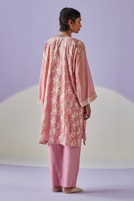 Shop Surbhi Gupta Pink Kurta Cotton Silk Print Hand Block Blossomy Trouser Set at Aza Fashions Shop_Surbhi Gupta_Pink Kurta Cotton Silk Print Hand Block Blossomy Trouser Set _at_Aza_Fashions