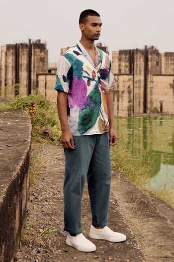 Buy_Kharakapas_Off White Cotton Jay Floral Art Print Shirt _Online_at_Aza_Fashions