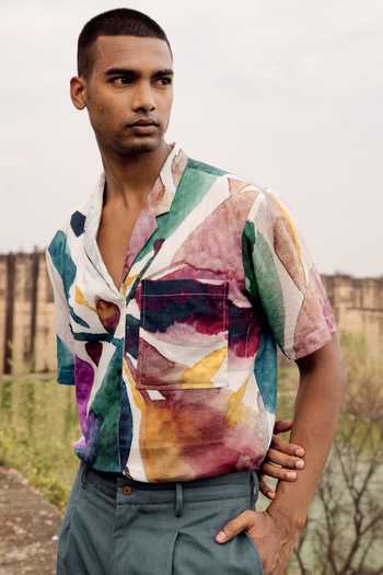 Kharakapas_Off White Cotton Jay Floral Art Print Shirt _at_Aza_Fashions