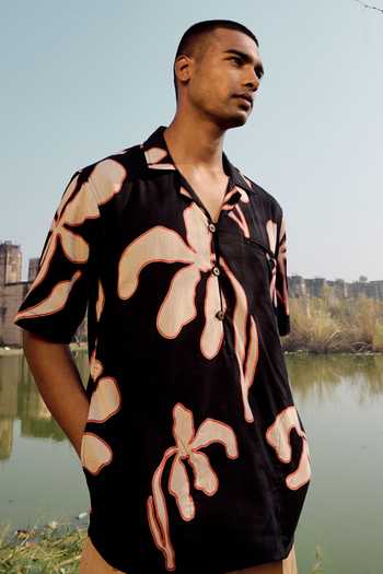 Kharakapas_Black Cotton Raven Wing Lino Printed Shirt _Online_at_Aza_Fashions