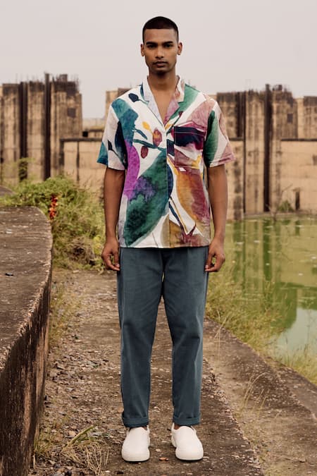 Kharakapas_Blue Twill, Cotton Pleated Trouser _Online_at_Aza_Fashions