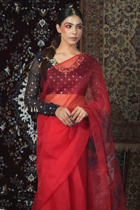 Jyoti Bansal_Red Organza, Lurex, Georgette Tassels, Fringe V-neck Tie And Dye Saree With Blouse_Online_at_Aza_Fashions