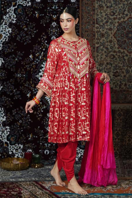 Jyoti Bansal_Red Lurex, Crepe, Silk Tassels, Mirrors Geometric Pattern Kurta Dhoti Pant Set _Online_at_Aza_Fashions