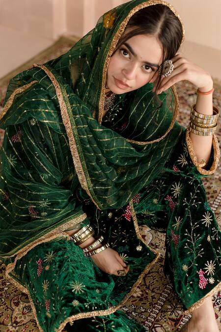 Gulabo Jaipur_Green Velvet, Organza Embroidery Collared Chaya Kurta Pant Set_Online_at_Aza_Fashions