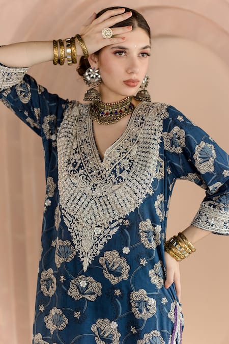 Shop_Gulabo Jaipur_Blue Cotton Zari, Embroidery V-neck Neela Zardosi Kurta And Pant Set _Online_at_Aza_Fashions