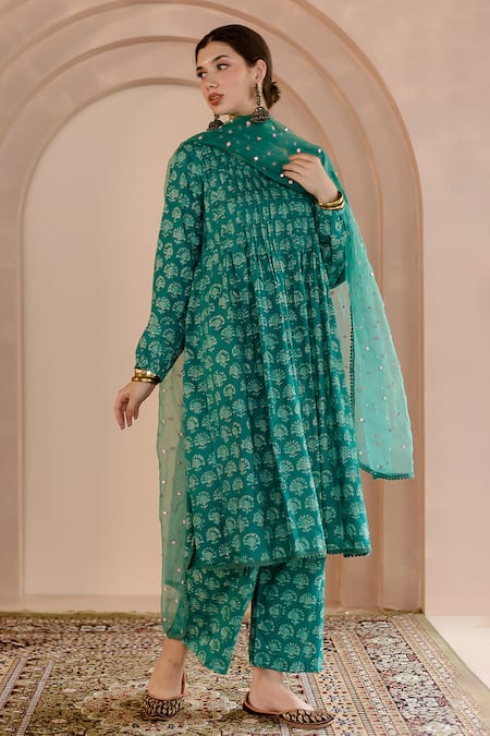Gulabo Jaipur_Green Cotton, Organza Embroidery Round Shriya Floral Block Print Kurta Pant Set _Online_at_Aza_Fashions