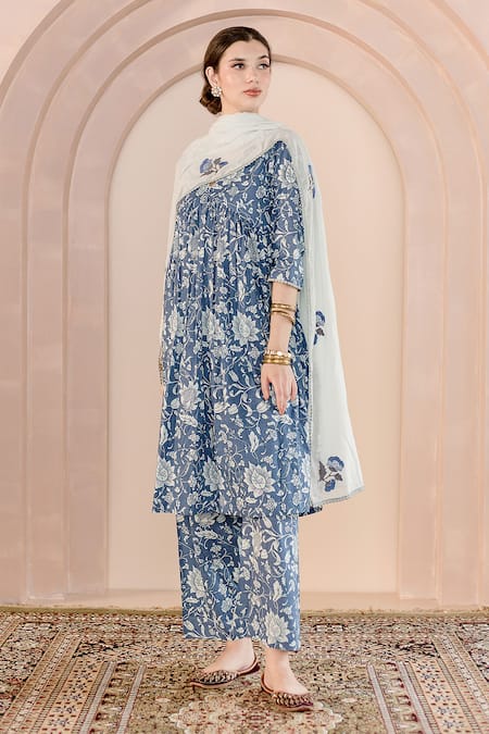 Buy_Gulabo Jaipur_Blue Cotton Embroidery V-neck Sparrow Floral Print Anarkali Pyjama Set _Online_at_Aza_Fashions