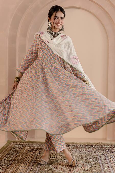 Buy_Gulabo Jaipur_White Cotton, Denim Embroidery V-neck Shaila Chevron Print Anarkali Set_Online_at_Aza_Fashions