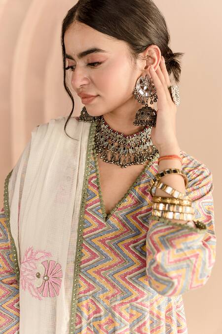 Gulabo Jaipur_White Cotton, Denim Embroidery V-neck Shaila Chevron Print Anarkali Set_at_Aza_Fashions