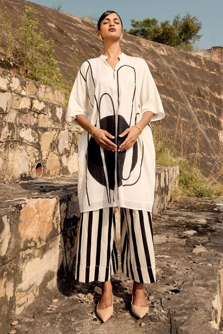 Kharakapas Dusky Lark Printed Tunic & Culottes Set 