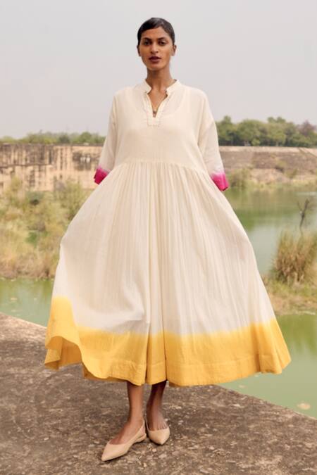 Kharakapas_Magenta Cotton Mandarin Collar Dip Dyed Maxi Dress With _Online_at_Aza_Fashions