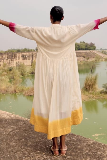 Buy_Kharakapas_Magenta Cotton Mandarin Collar Dip Dyed Maxi Dress With _Online_at_Aza_Fashions