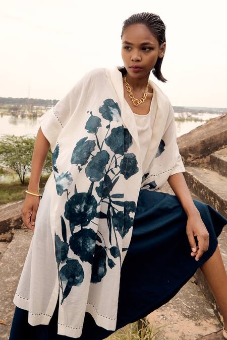 Kharakapas_Off White Cotton Embroidery Round Neck, Bower Floral Print Overlay And Dress Set _at_Aza_Fashions