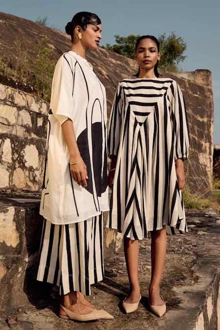 Kharakapas Emu Stripe Print Dress 