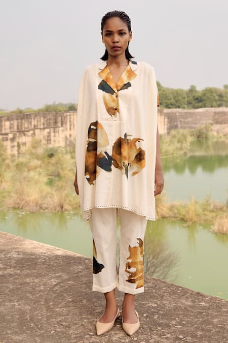 Kharakapas Cora Abstract Print Tunic & Trouser Set 