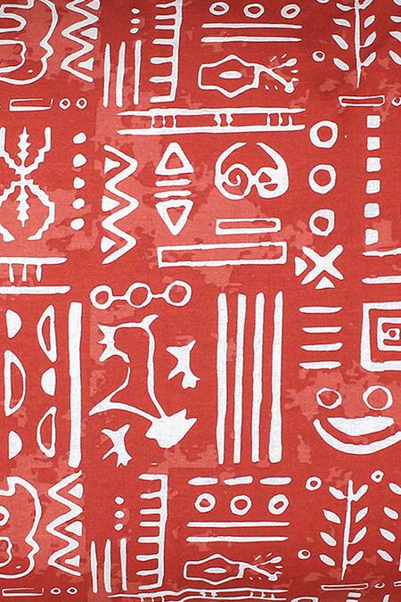 Shop_House This_Red Cotton, 60 Gsm Polyfill Ethnic Print Gamathi Dohar_Online_at_Aza_Fashions