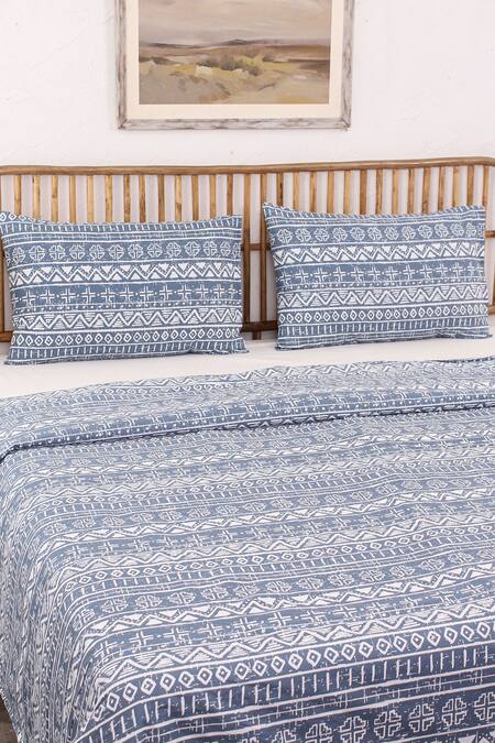 Shop House This Blue Cotton, 60 Gsm Polyfill Ethnic Print Kullu Patti Dohar at Aza Fashions Shop_House This_Blue Cotton, 60 Gsm Polyfill Ethnic Print Kullu Patti Dohar_at_Aza_Fashions