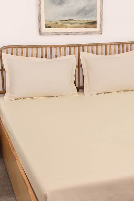 House This Sesame Solid Fitted Bedsheet Set 