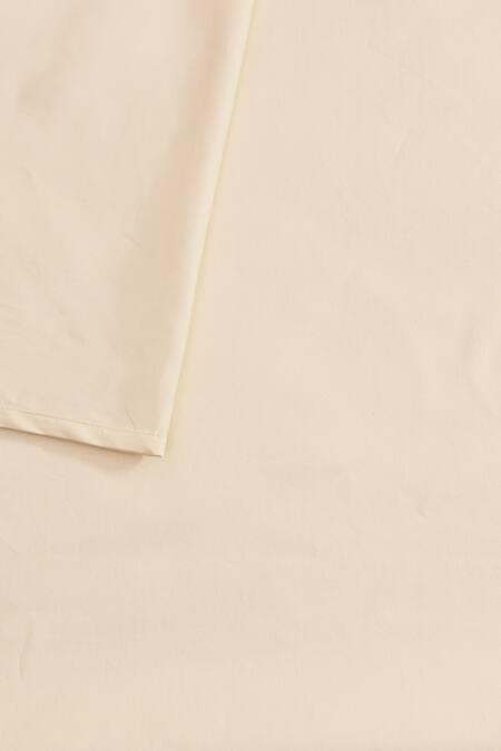 Buy_House This_Off White Cotton Satin Sesame Solid Fitted Bedsheet Set