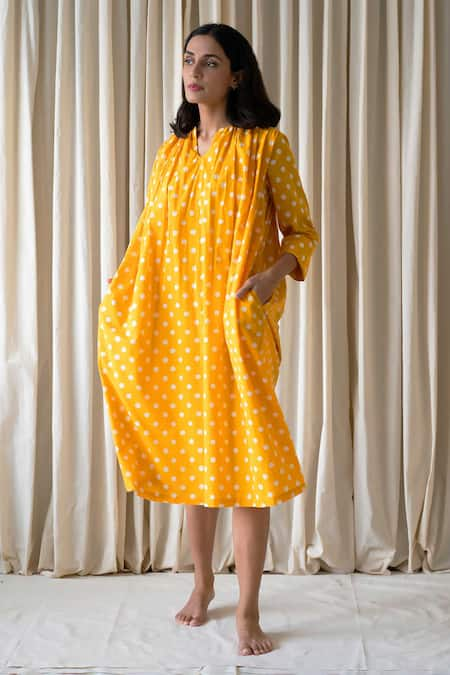 Vanaras Yellow Organic Cotton Printed Polka Dots Notched Maple Gathered Dress 