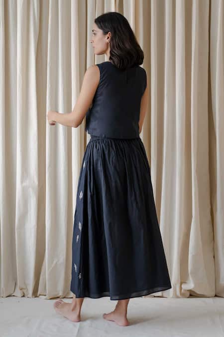 Shop Vanaras Black Cotton Embroidery Vera Skirt at Aza Fashions Shop_Vanaras_Black Cotton Embroidery Vera Skirt_at_Aza_Fashions