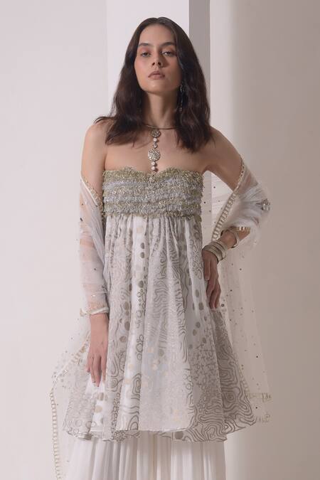 Buy_Shwetanga_White Organza, Crepe, Muslin Tassels, Foil Embellished Tunic Sharara Set _Online_at_Aza_Fashions