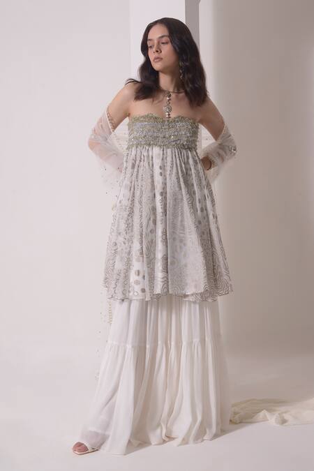 Shop_Shwetanga_White Organza, Crepe, Muslin Tassels, Foil Embellished Tunic Sharara Set _Online_at_Aza_Fashions