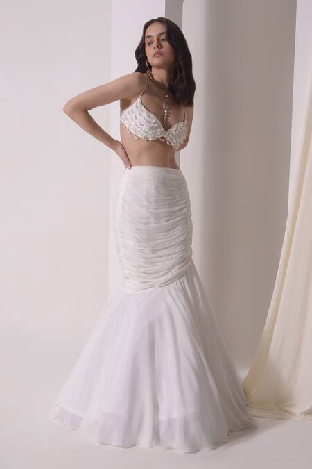 Shop Shwetanga White Tulle, Crepe Pearls Sweetheart Neck Layered Cape Mermaid Lehenga Set Online at Aza Fashions Shop_Shwetanga_White Tulle, Crepe Pearls Sweetheart Neck Layered Cape Mermaid Lehenga Set _Online_at_Aza_Fashions