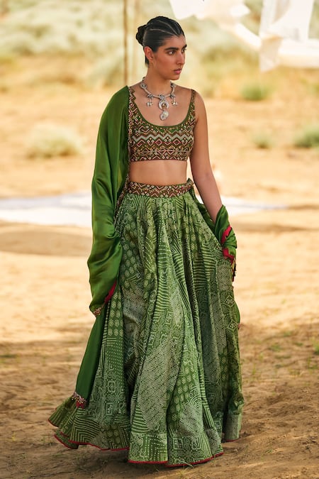 Shop_Punit Balana_Green Chanderi Silk, Organza Embroidery Scoop Neck Bandhani Print Lehenga Set _at_Aza_Fashions