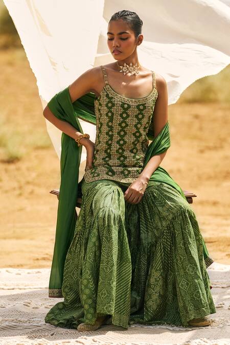 Buy_Punit Balana_Green Chanderi Silk, Organza Embroidery Scoop Noor Marodi Kurta Sharara Set _Online_at_Aza_Fashions