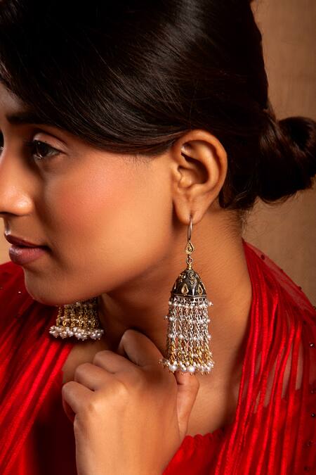Buy Neeta Boochra Gold Plated Pearls Embellished Jhumkas Online at Aza Fashions Buy_Neeta Boochra_Gold Plated Pearls Embellished Jhumkas _Online_at_Aza_Fashions