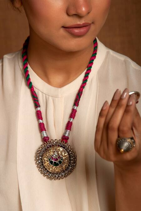 Buy_Neeta Boochra_Gold Plated Crystal Embellished Pendant Necklace _Online_at_Aza_Fashions