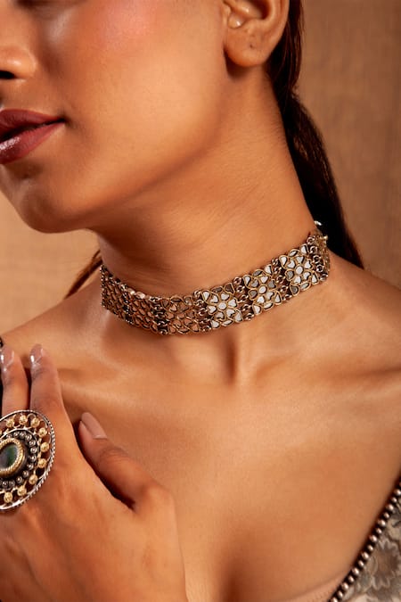 Buy_Neeta Boochra_Gold Plated Mirror Studded Choker Necklace _Online_at_Aza_Fashions