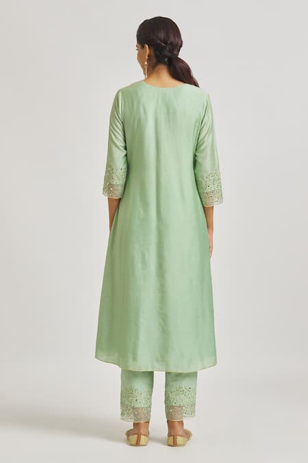 Shop Asaga Green Organza, Chanderi, Muslin Mirrors, Embroidery Round Floral Kurta Pant Set at Aza Fashions Shop_Asaga_Green Organza, Chanderi, Muslin Mirrors, Embroidery Round Floral Kurta Pant Set _at_Aza_Fashions