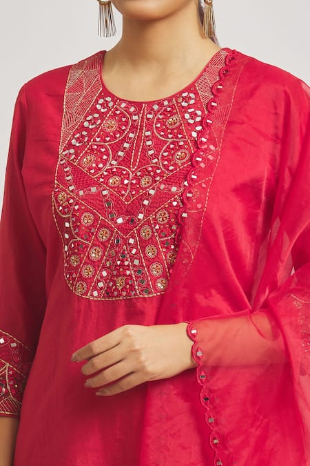 Shop Asaga Red Organza, Chanderi, Muslin Mirrors, Beads, Sequins, Straight Kurta Pant Set Online at Aza Fashions Shop_Asaga_Red Organza, Chanderi, Muslin Mirrors, Beads, Sequins, Straight Kurta Pant Set _Online_at_Aza_Fashions