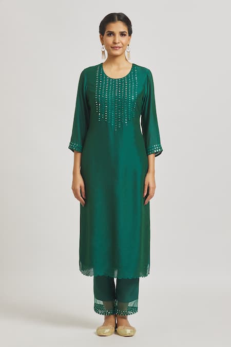 Asaga_Green Organza, Chanderi, Muslin Embroidery, Mirrors Round Yoke Kurta Pant Set _Online_at_Aza_Fashions