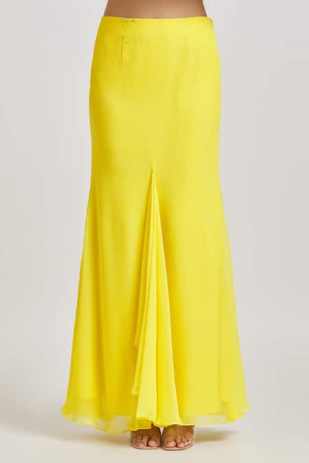 Asaga_Yellow Silk, Georgette Embroidery Sweetheart Emma Pre-draped Saree With Blouse _Online_at_Aza_Fashions