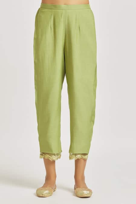 Asaga Green Organza, Chanderi, Muslin Embroidery V-neck Paisley Kurta Pant Set at Aza Fashions Asaga_Green Organza, Chanderi, Muslin Embroidery V-neck Paisley Kurta Pant Set _at_Aza_Fashions