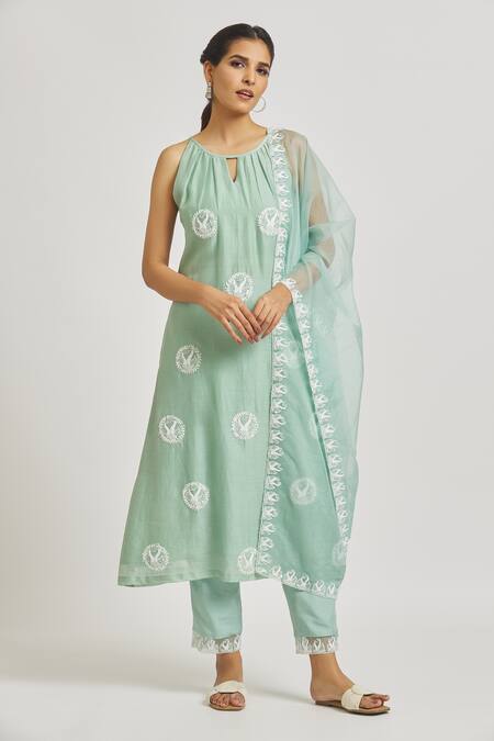 Buy Asaga Green Silk, Muslin, Organza Embroidery Round Neck Peacock Kurta Set Online at Aza Fashions Buy_Asaga_Green Silk, Muslin, Organza Embroidery Round Neck Peacock Kurta Set _Online_at_Aza_Fashions