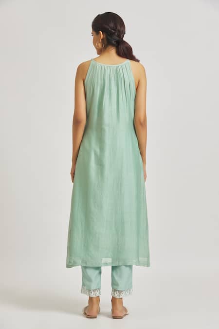 Shop Asaga Green Silk, Muslin, Organza Embroidery Round Neck Peacock Kurta Set at Aza Fashions Shop_Asaga_Green Silk, Muslin, Organza Embroidery Round Neck Peacock Kurta Set _at_Aza_Fashions
