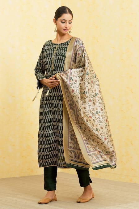 Buy_Khwaab By Sanjana Lakhani_Green Silk Printed Vegetable Zari Work Neck Kurta Pant Set _Online_at_Aza_Fashions