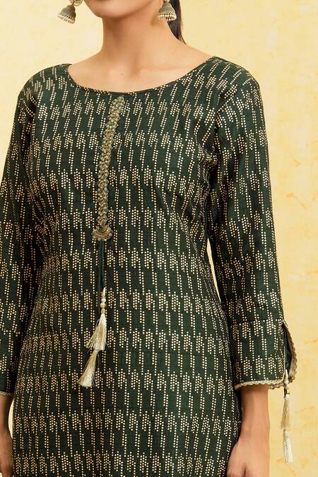 Shop_Khwaab By Sanjana Lakhani_Green Silk Printed Vegetable Zari Work Neck Kurta Pant Set _Online_at_Aza_Fashions