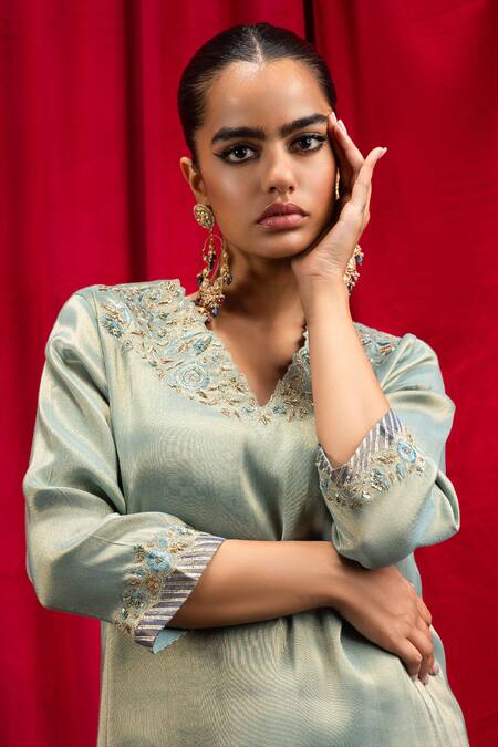 Dohr India_Blue Tissue, Silk, Organza Sequins, Embroidery V-neck Saanvi A-line Kurta Set _Online_at_Aza_Fashions