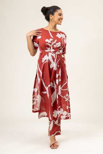 Shop_Doodlage_Maroon Upcycled Cotton Print Flowery Round Belted Tunic _Online_at_Aza_Fashions