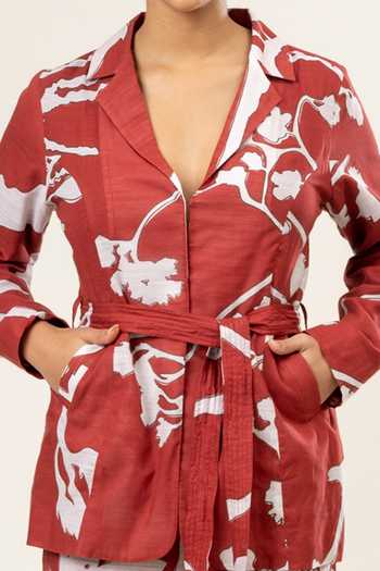 Buy_Doodlage_Maroon Cotton Embroidery Collared Carnation Print Lapel Jacket With Pant _Online_at_Aza_Fashions