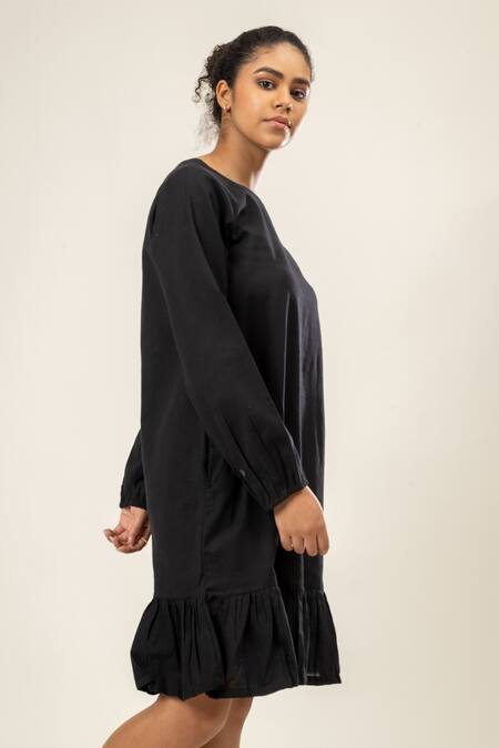 Plain black outlet a line dress